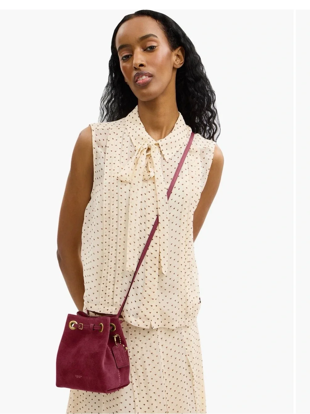 COACH Jade Drawstring Bucket Bag Dark Fuchsia